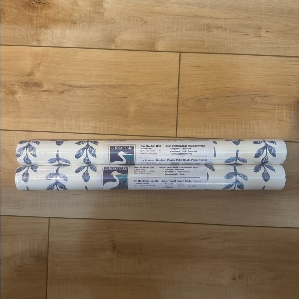Blue and White Floral Wallpaper, Annemari Floral Roll (quantity 1)